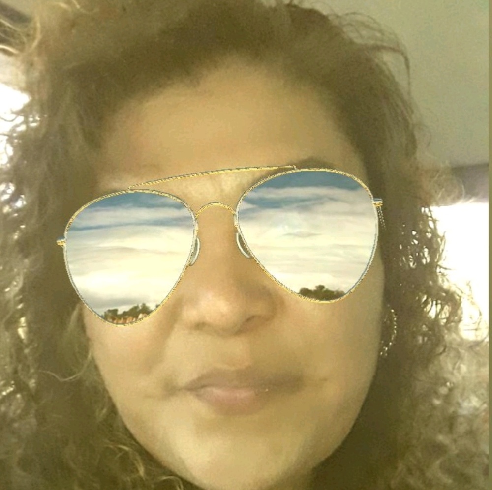 Meet your Posher, Kerri